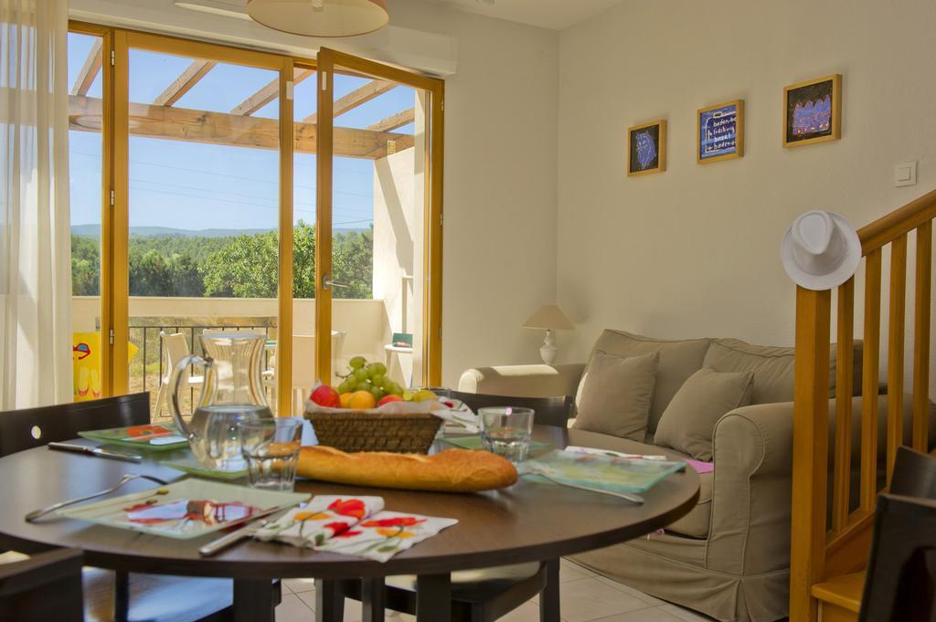 Residence Goelia Le Domaine Du Moulin Blanc Gordes Room photo